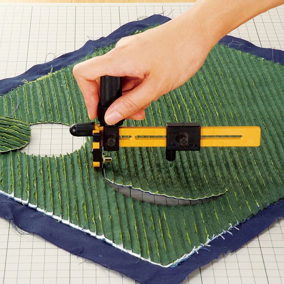 ロータリーコンパスカッター